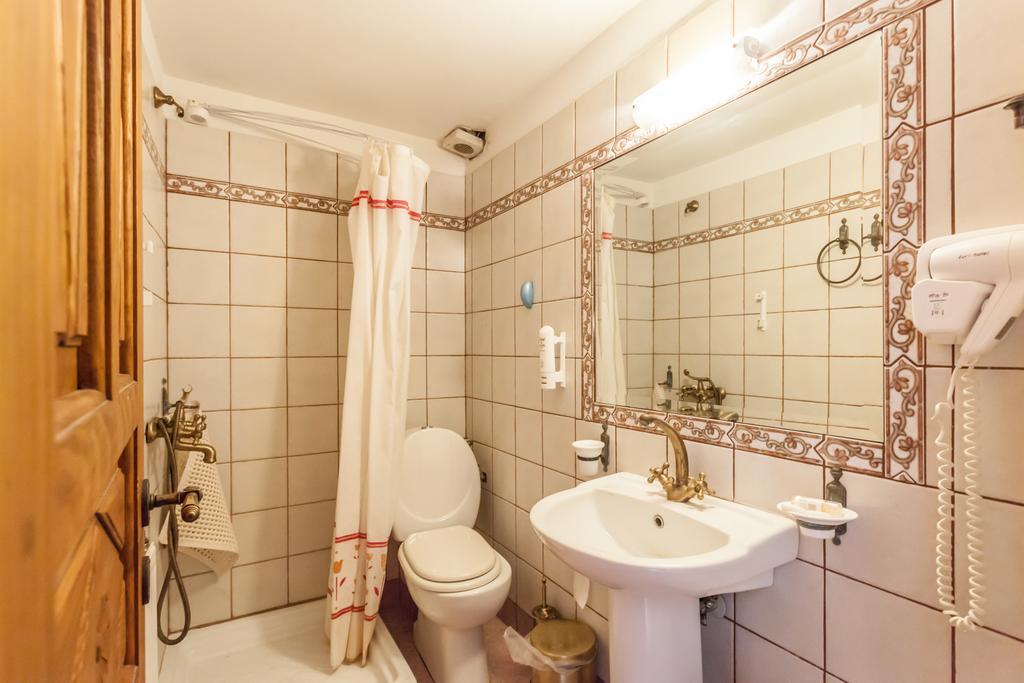 Archontiko Montana Hotel Vizitsa Luaran gambar
