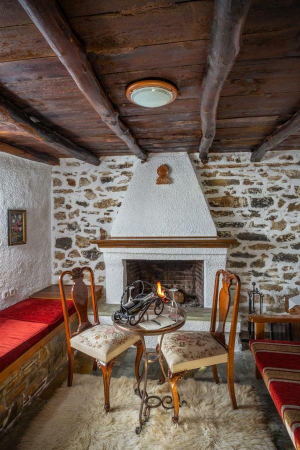 Archontiko Montana Hotel Vizitsa Luaran gambar